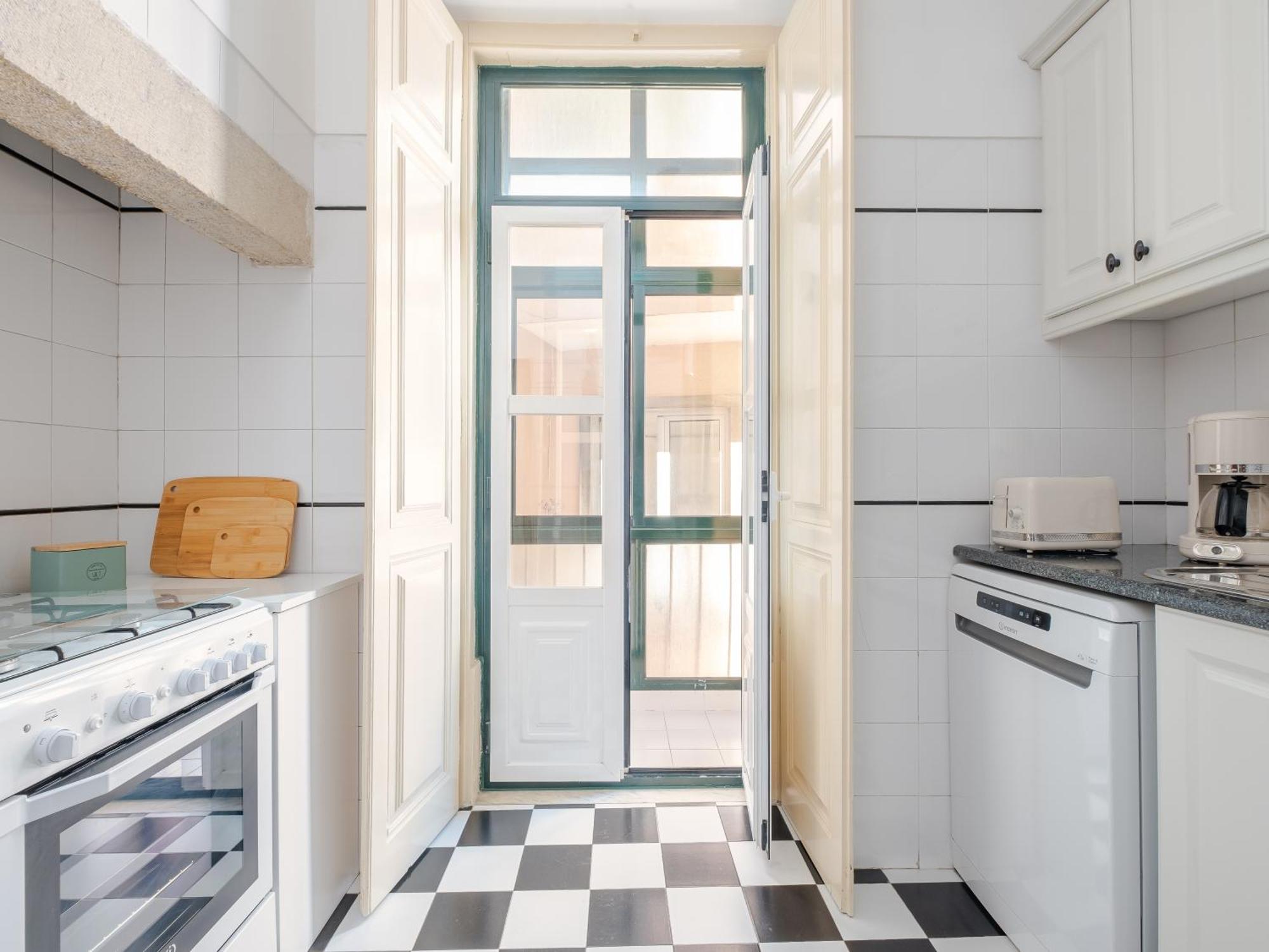Cool Apartment Near Alfama Lisbona Esterno foto