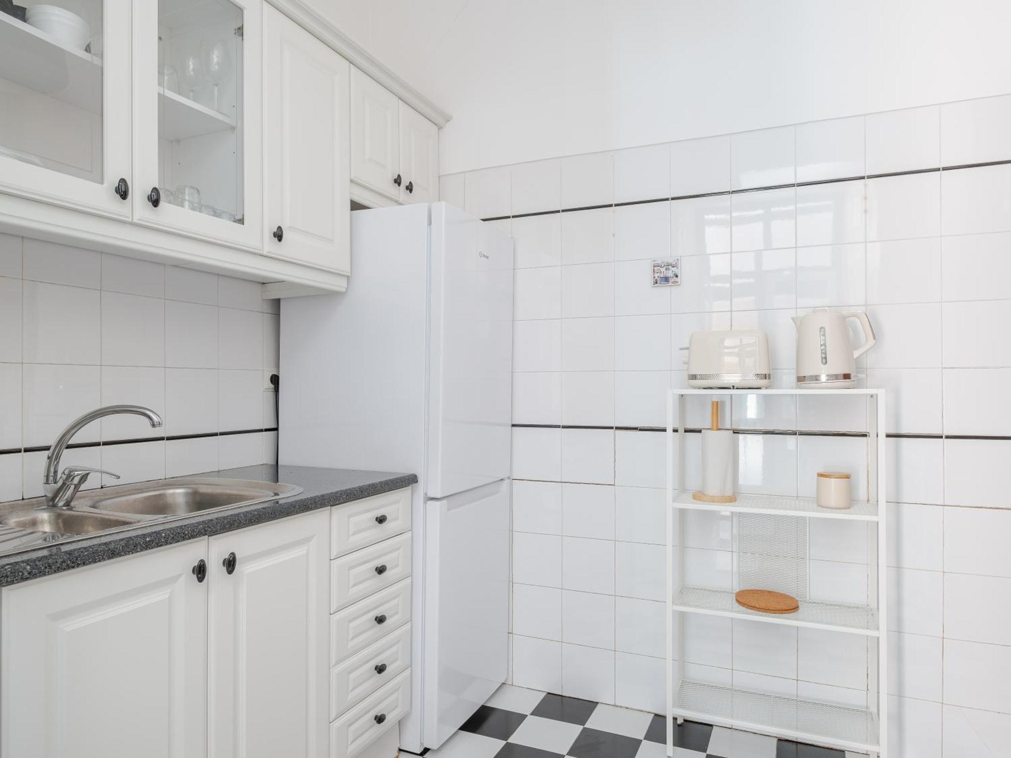 Cool Apartment Near Alfama Lisbona Esterno foto
